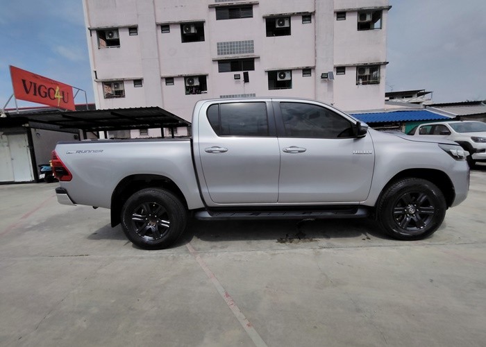Used 10
                    TOYOTA
                     for Sale Image