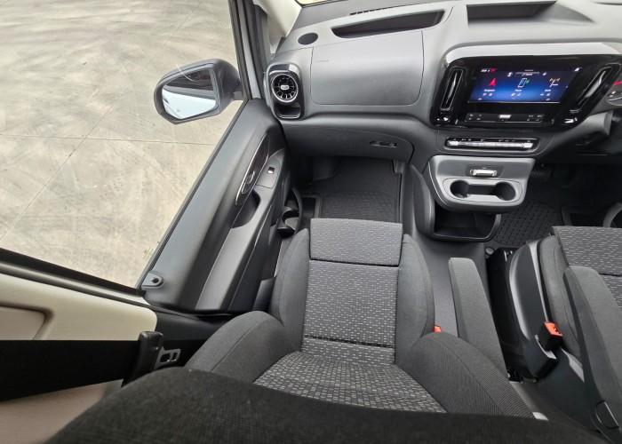 Used 1
                    MERCEDES BENZ
                     for Sale Image