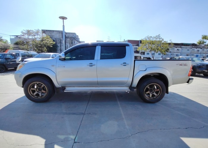 Used 8
                    TOYOTA
                     for Sale Image