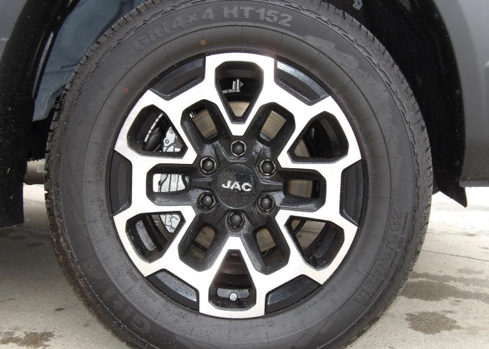 Used 1
                    JAC T9
                     for Sale Image