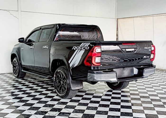 Used 6
                    TOYOTA
                     for Sale Image