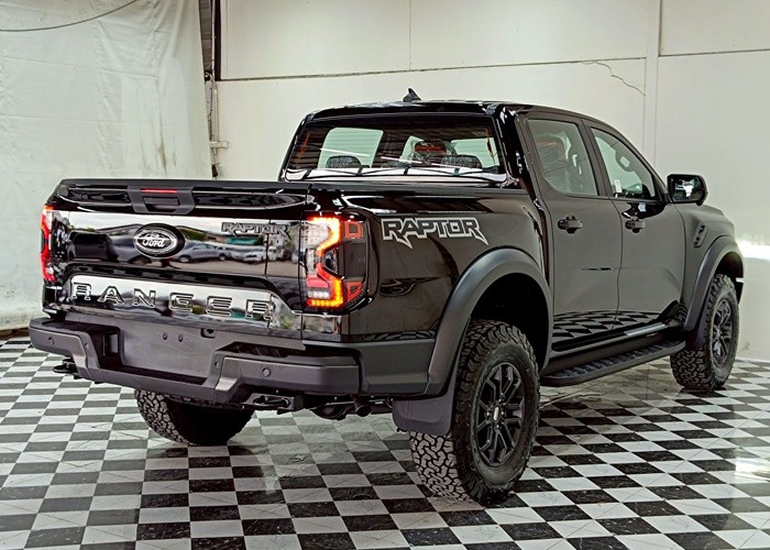 Used 9
                    FORD
                     for Sale Image