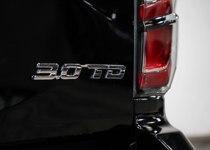 Used 1
                    ISUZU
                     for Sale Image