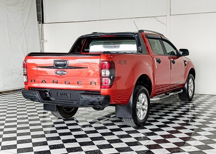 Used 11
                    FORD
                     for Sale Image