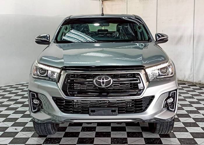 Used 11
                    TOYOTA
                     for Sale Image