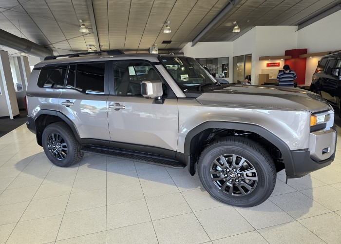 Used 1
                    TOYOTA
                     for Sale Image