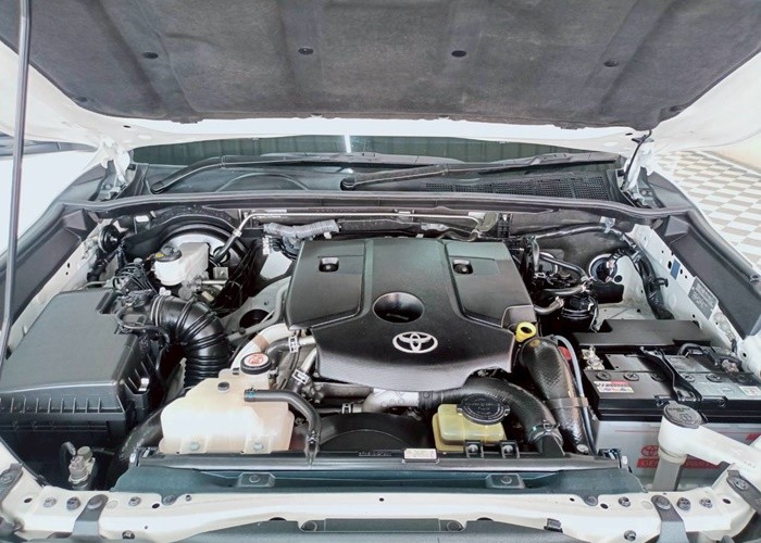 Used 5
                    TOYOTA
                     for Sale Image