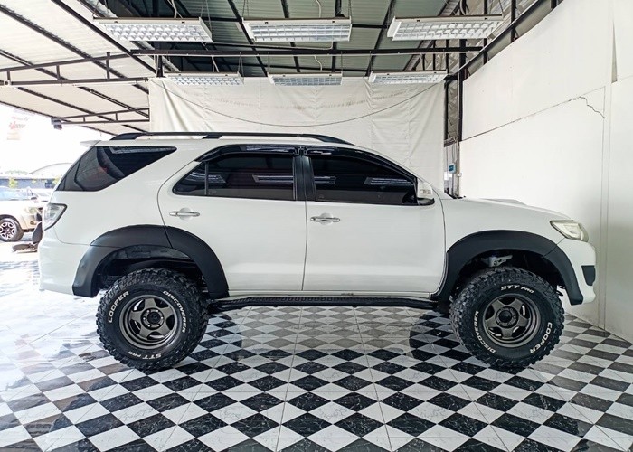 Used 4
                    TOYOTA
                     for Sale Image